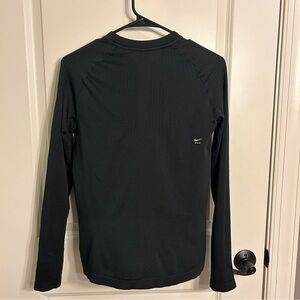 Nike MMW workout long sleeve
